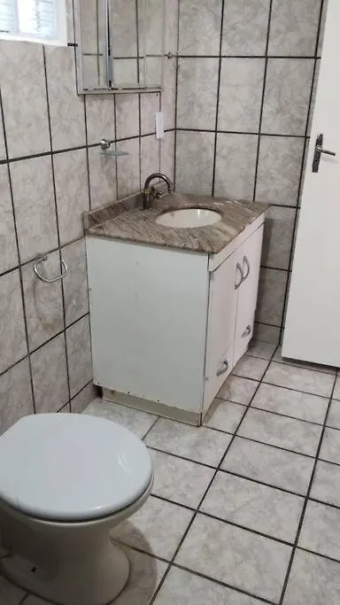 Romantica Casa Lilas Florianópolis 0*,  브라질